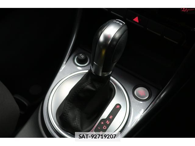 VolksWagen THE BEETLE 2017-05 7793179-9