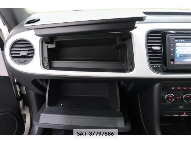 VolksWagen THE BEETLE 2013-05 7793181-12