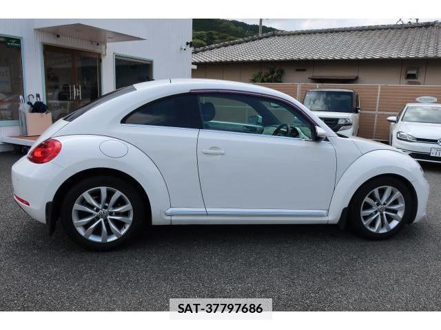 VolksWagen THE BEETLE 2013-05 7793181-19