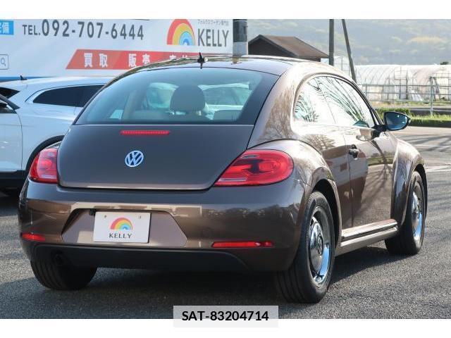 VolksWagen THE BEETLE 2014-02 7793183-18