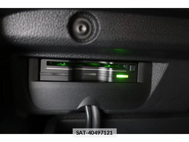 VolksWagen THE BEETLE 2018-12 7793185-13