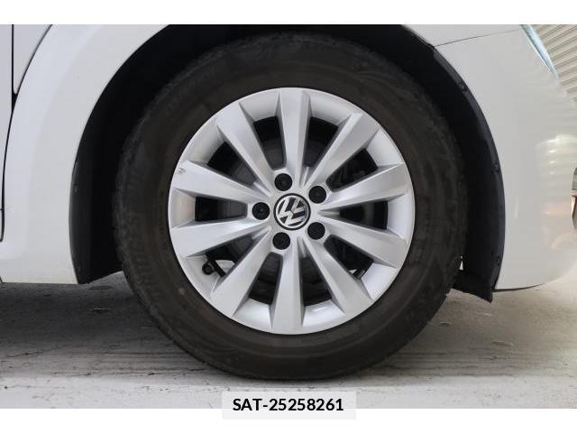 VolksWagen THE BEETLE 2015-02 7793189-16