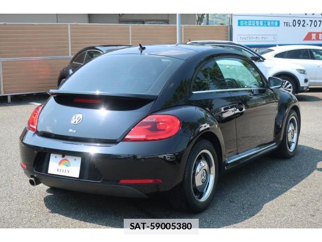 VolksWagen THE BEETLE 2015-02 7793192-19