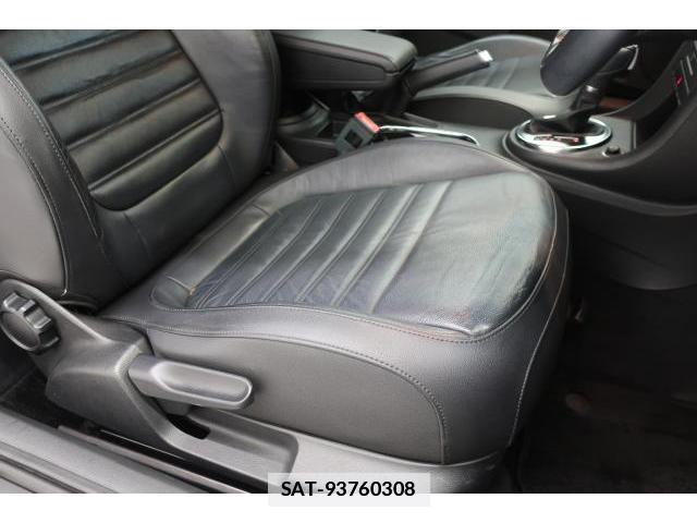 VolksWagen THE BEETLE 2013-04 7793194-12