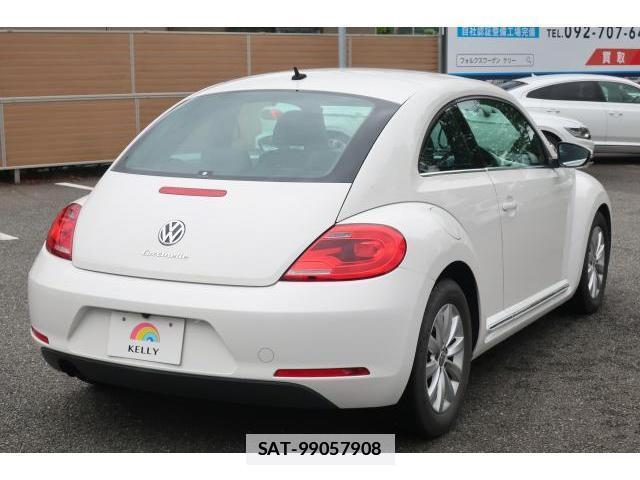 VolksWagen THE BEETLE 2013-05 7793198-19