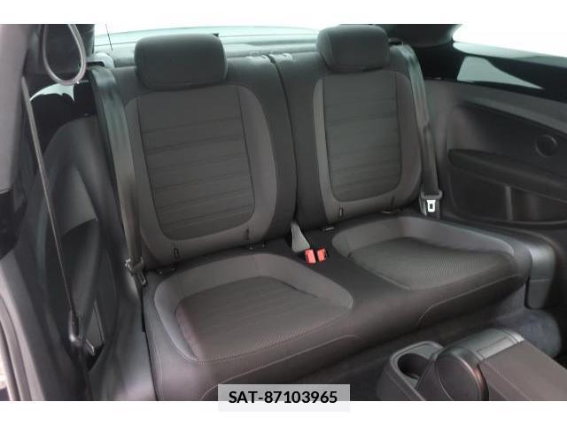 VolksWagen THE BEETLE 2018-02 7793199-14