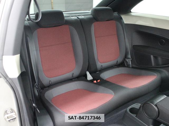 VolksWagen THE BEETLE 2015-03 7806759-12