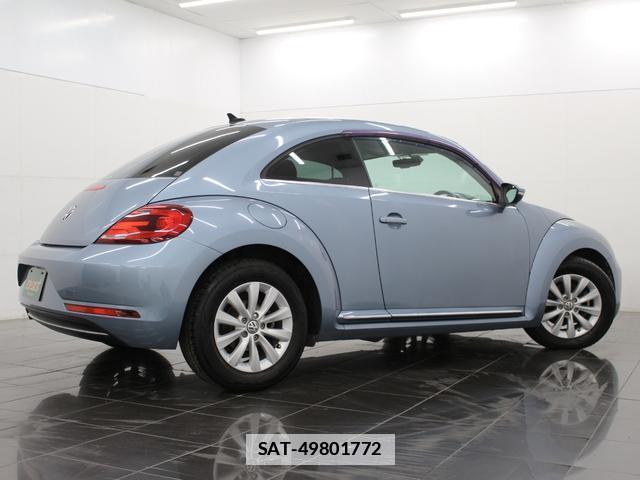 VolksWagen THE BEETLE 2017-05 7806763-16
