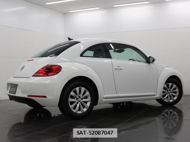 VolksWagen THE BEETLE 2016-08 7806777-16
