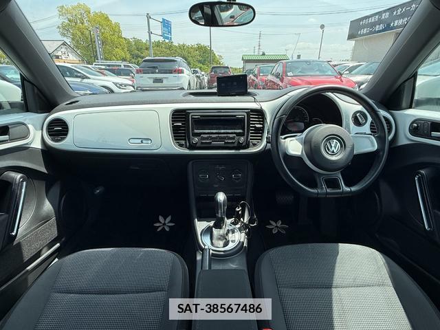VolksWagen THE BEETLE 2015-06 7808805-3