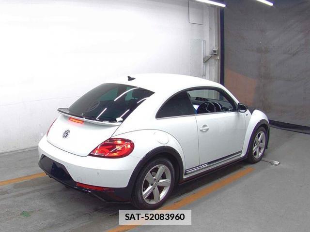VolksWagen THE BEETLE 2017-06 7811064-1