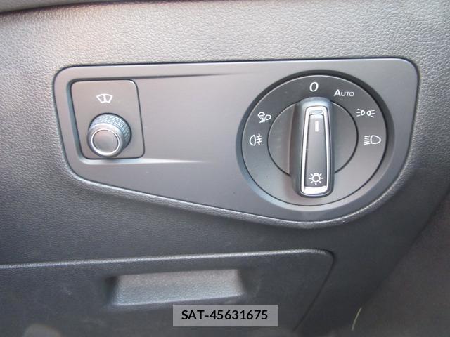 VolksWagen TIGUAN 2021-06 7794686-12