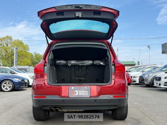 VolksWagen TIGUAN 2016-03 7808802-14