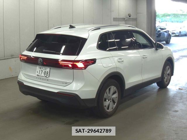 VolksWagen TIGUAN 2025-05 7811071-4