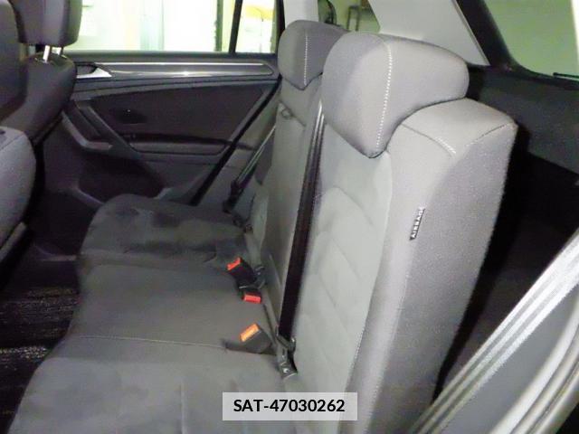 VolksWagen TIGUAN 2019-02 7811175-3