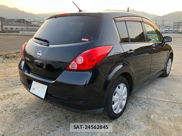 Nissan TIIDA 2005-02 7802569-11