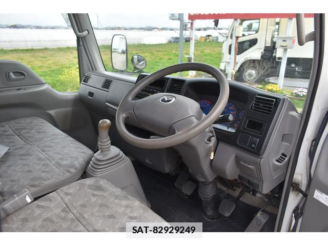 Mazda TITAN DASH 2001-01 7796546-2