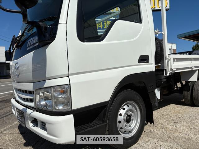 Mazda TITAN DASH 2005-10 7809590-16