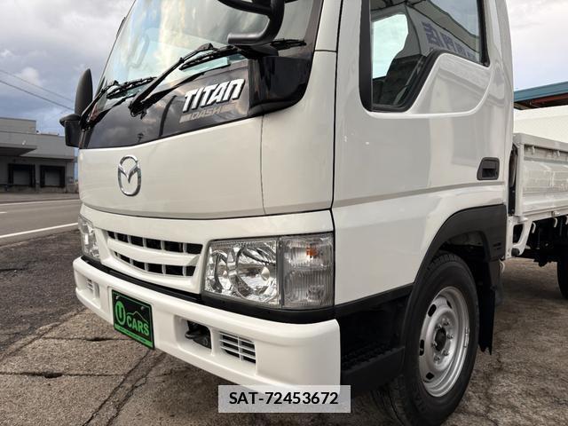 Mazda TITAN DASH 2010-10 7809592-7
