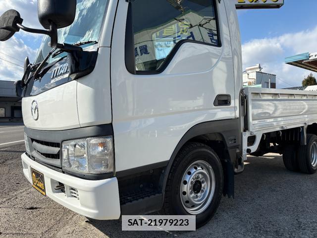 Mazda TITAN DASH 2009-11 7809594-16