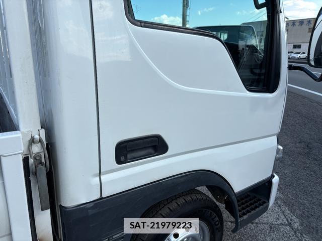 Mazda TITAN DASH 2009-11 7809594-19