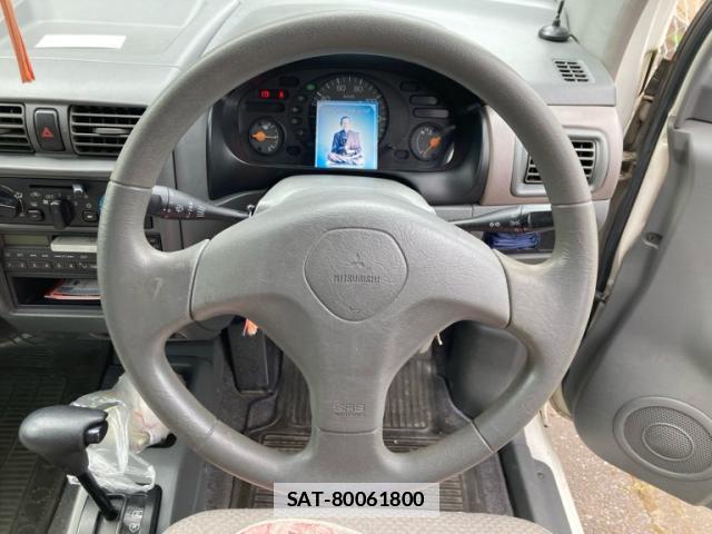Mitsubishi TOPPO BJ 2001-09 7799571-10