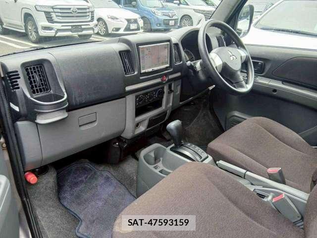 Mitsubishi TOWN BOX 2010-03 7794800-10