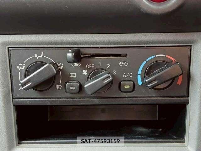 Mitsubishi TOWN BOX 2010-03 7794800-16