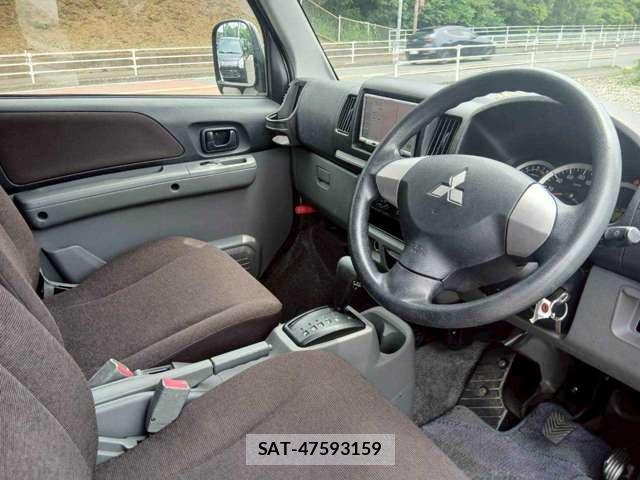 Mitsubishi TOWN BOX 2010-03 7794800-9