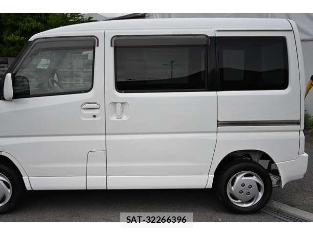 Mitsubishi TOWN BOX 2009-06 7796622-11