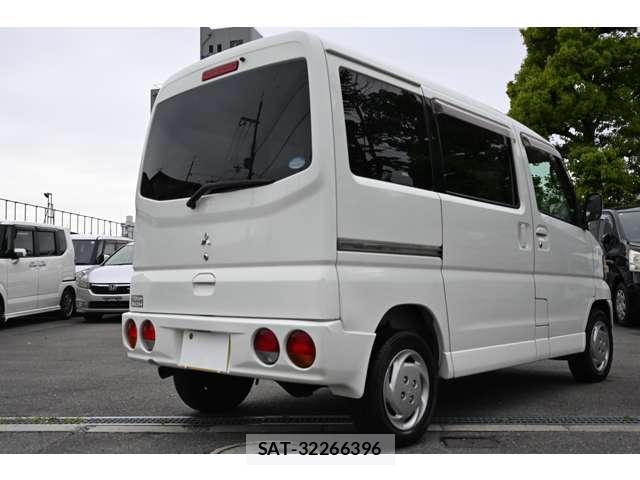 Mitsubishi TOWN BOX 2009-06 7796622-4