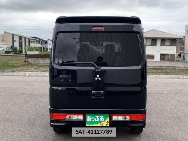 Mitsubishi TOWN BOX 2019-03 7801203-10