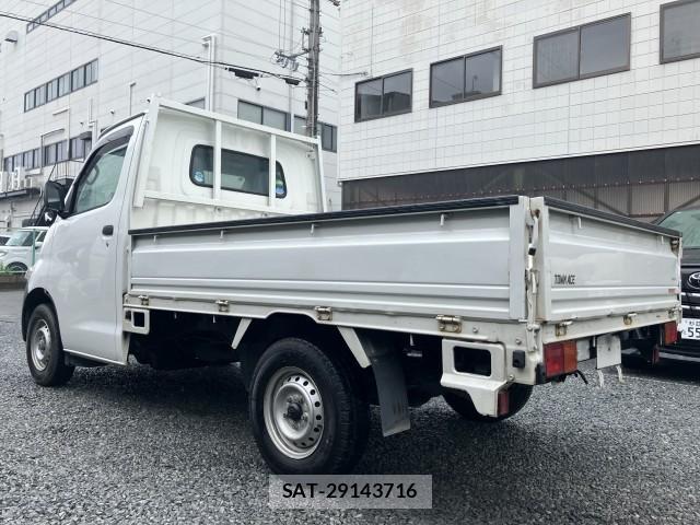 Toyota TOWNACE TRUCK 2017-03 7810565-2