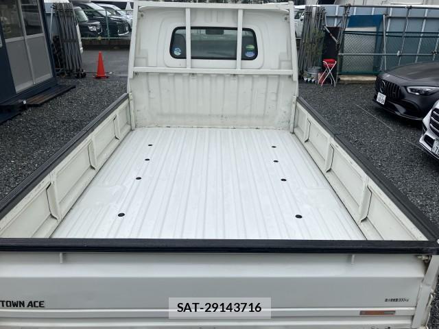Toyota TOWNACE TRUCK 2017-03 7810565-5