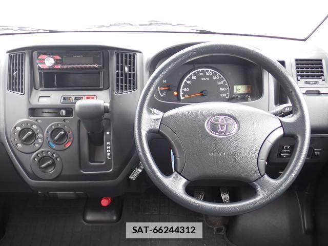 Toyota TOWNACE VAN 2015-05 7796084-17