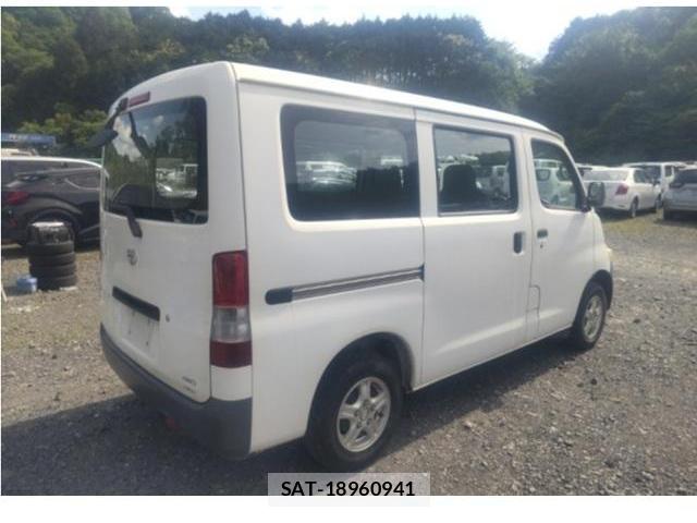 Toyota TOWNACE VAN 2012-04 7804333-1