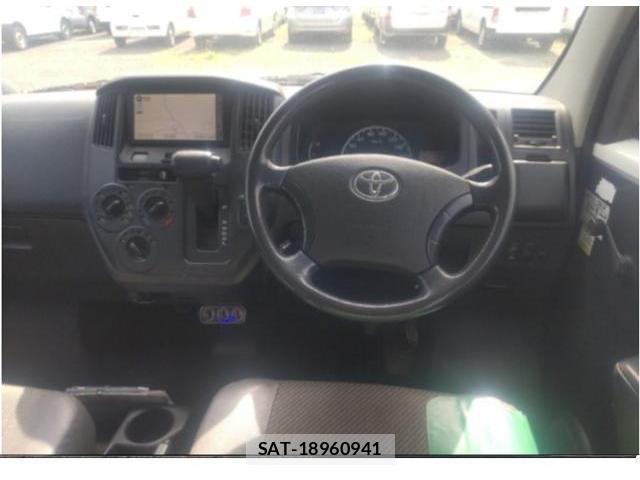 Toyota TOWNACE VAN 2012-04 7804333-4