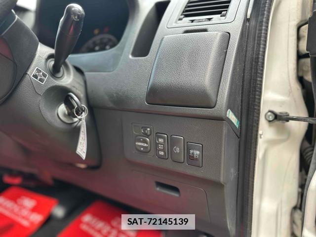 Toyota TOWNACE VAN 2016-08 7804617-17