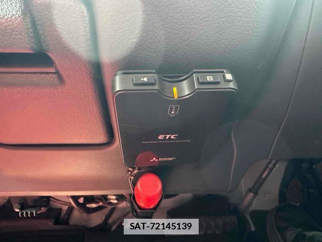Toyota TOWNACE VAN 2016-08 7804617-18