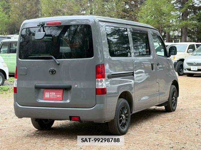 Toyota TOWNACE VAN 2016-03 7804658-14