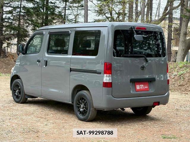 Toyota TOWNACE VAN 2016-03 7804658-16