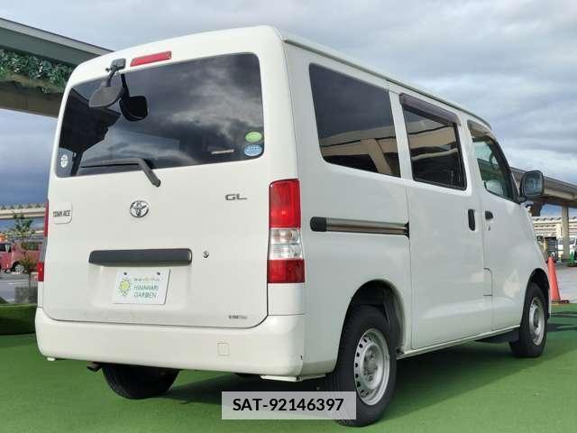 Toyota TOWNACE VAN 2016-04 7805409-1