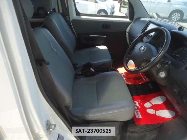 Toyota TOWNACE VAN 2017-04 7806384-13
