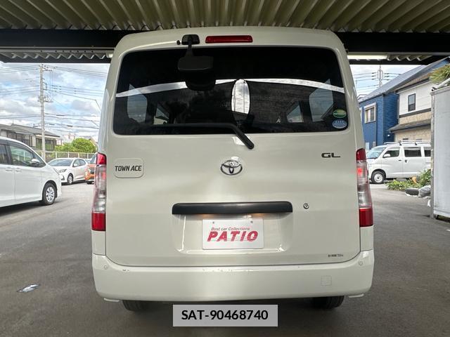 Toyota TOWNACE VAN 2021-02 7808930-17
