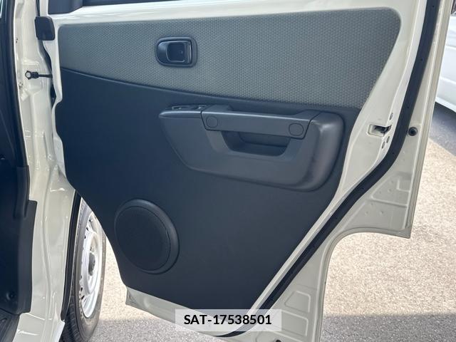 Toyota TOWNACE VAN 2023-05 7808972-16