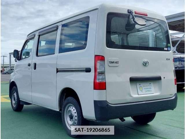 Toyota TOWNACE VAN 2021-05 7809883-3