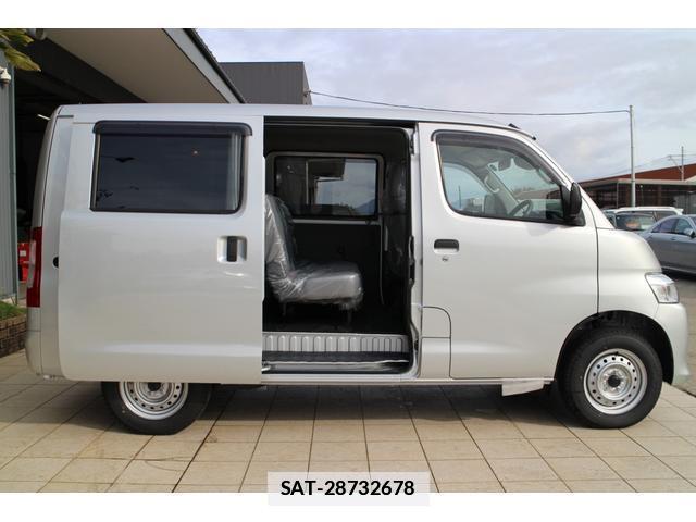 Toyota TOWNACE VAN 2025-09 7810673-13