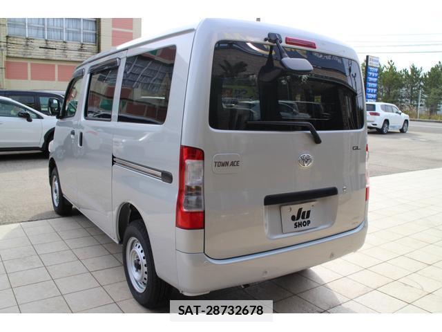 Toyota TOWNACE VAN 2025-09 7810673-18
