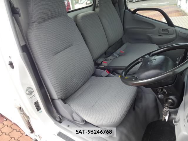 Toyota TOYOACE 2016-06 7798821-5
