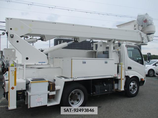 Toyota TOYOACE 2011-01 7799790-14